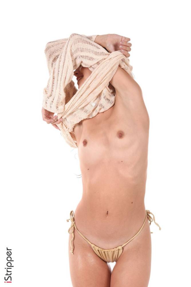 Sandra Lyd Take Off Bikini And Shows Amazing Sexy Body | Photo: 8767407
