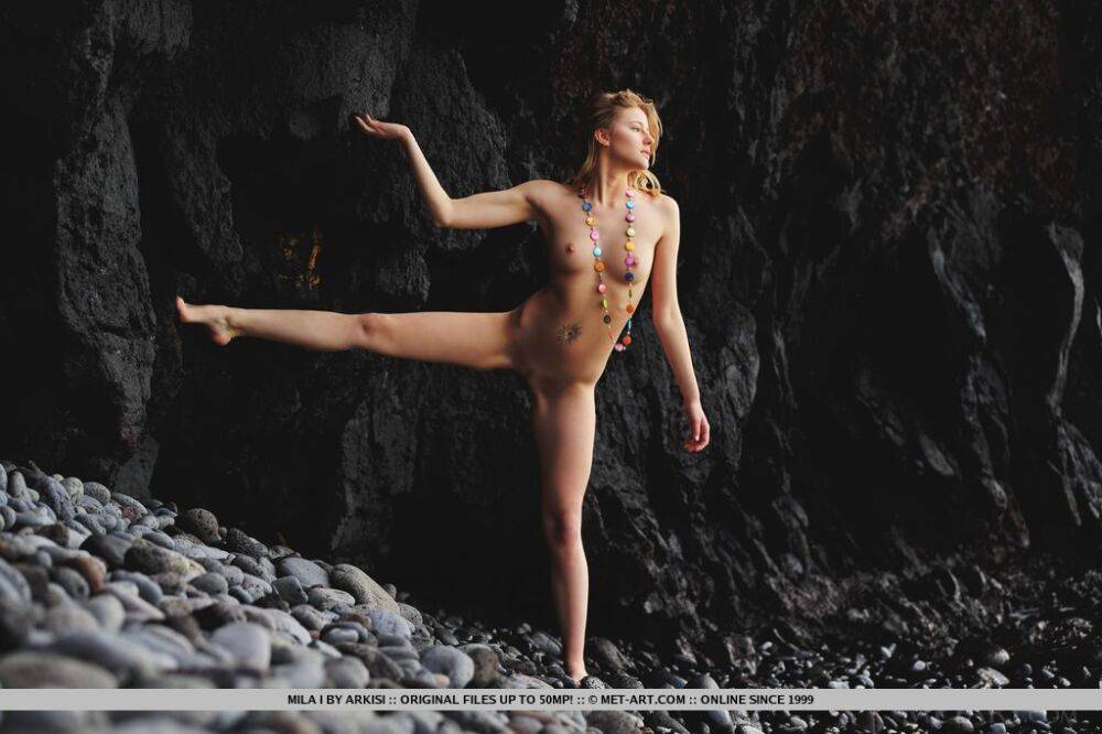 Naked teen Mila I strikes great solo poses while on seaside rocks - #3