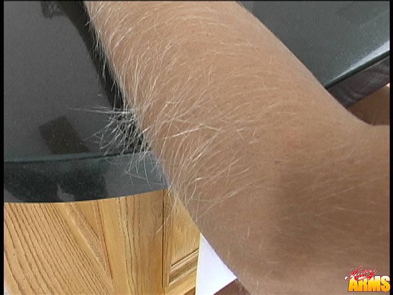 Amateur female Lori Anderson displays her really hairy arms - #14