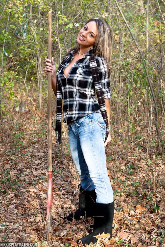 Solo girl Nikki Sims strips to a long scarf and her boots out in the woods - #8