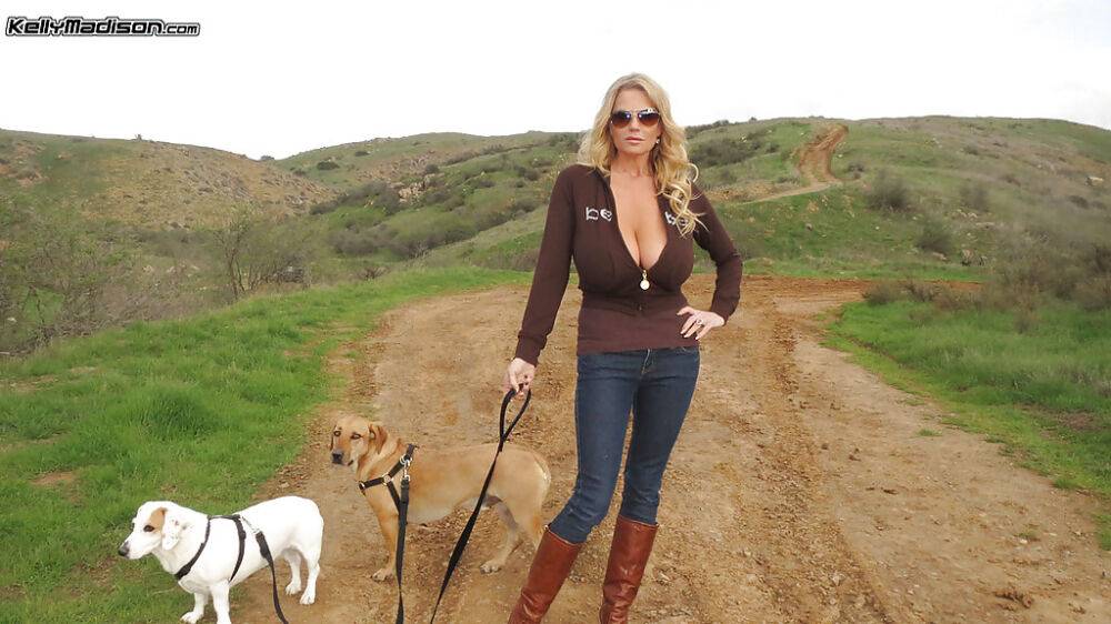 Milf amateur Kelly Madison is having a nice walk with her dogs - #8
