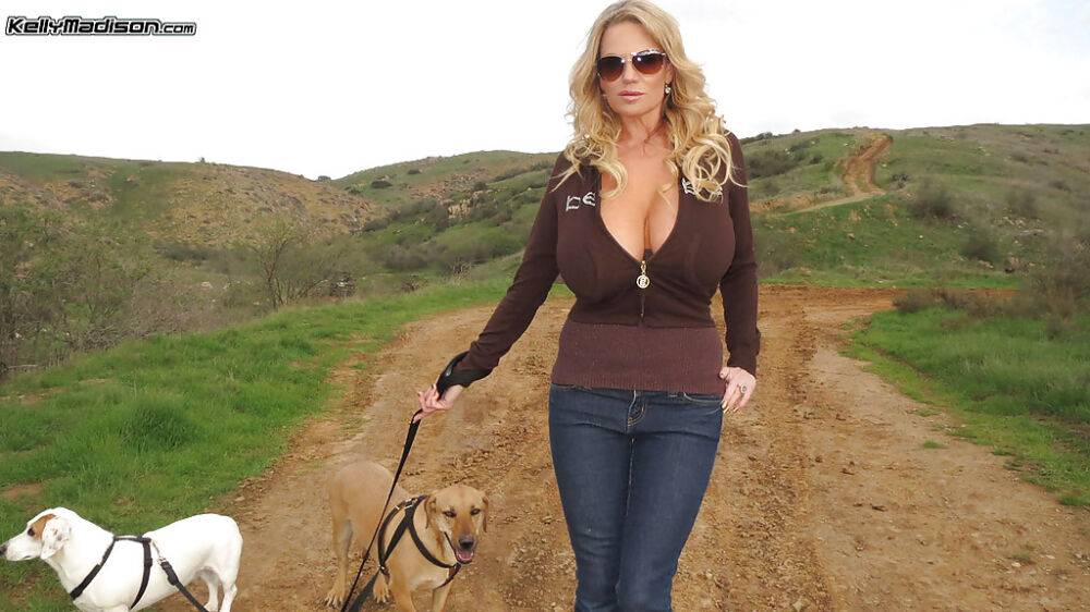 Milf amateur Kelly Madison is having a nice walk with her dogs - #16