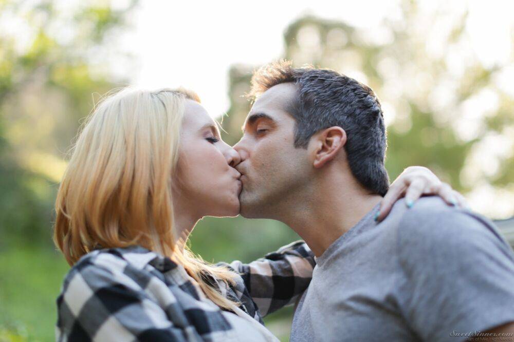 Hot blonde Cece Capella fully clothed kissing Donnie Rock outdoors - #4