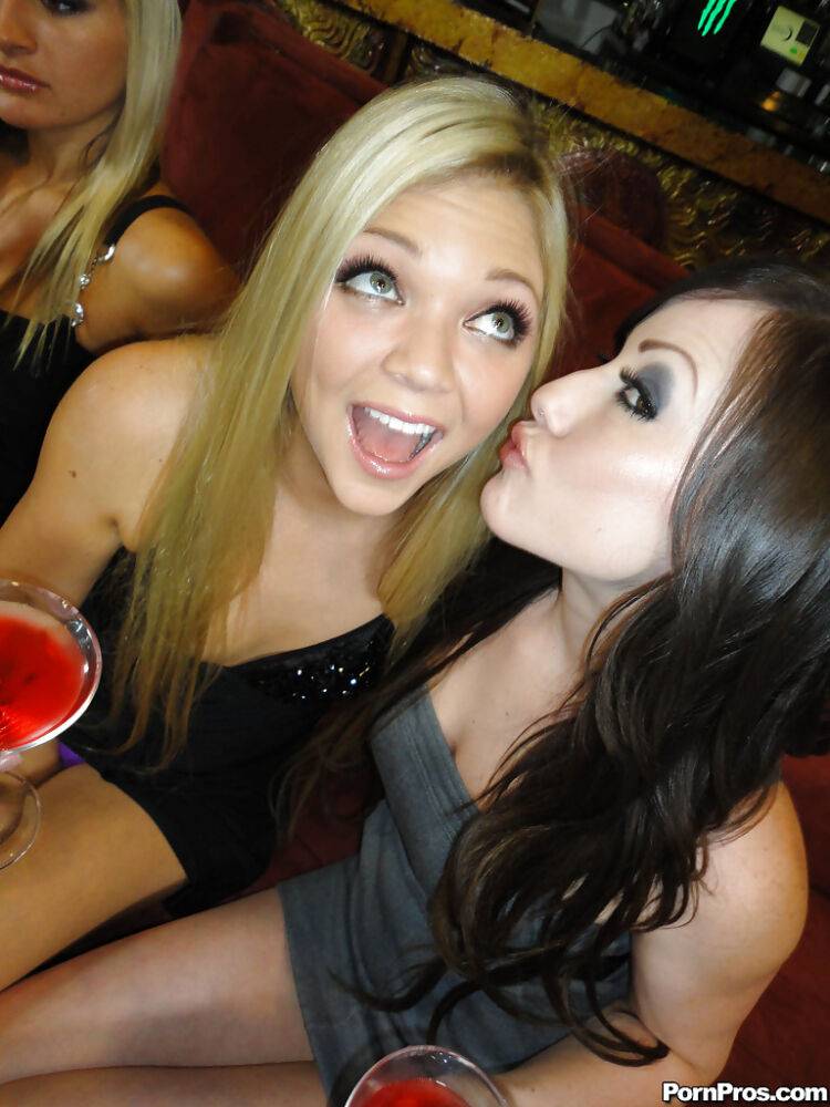 Hot coed Jessie Andrews getting naughty at the party with her friends - #10
