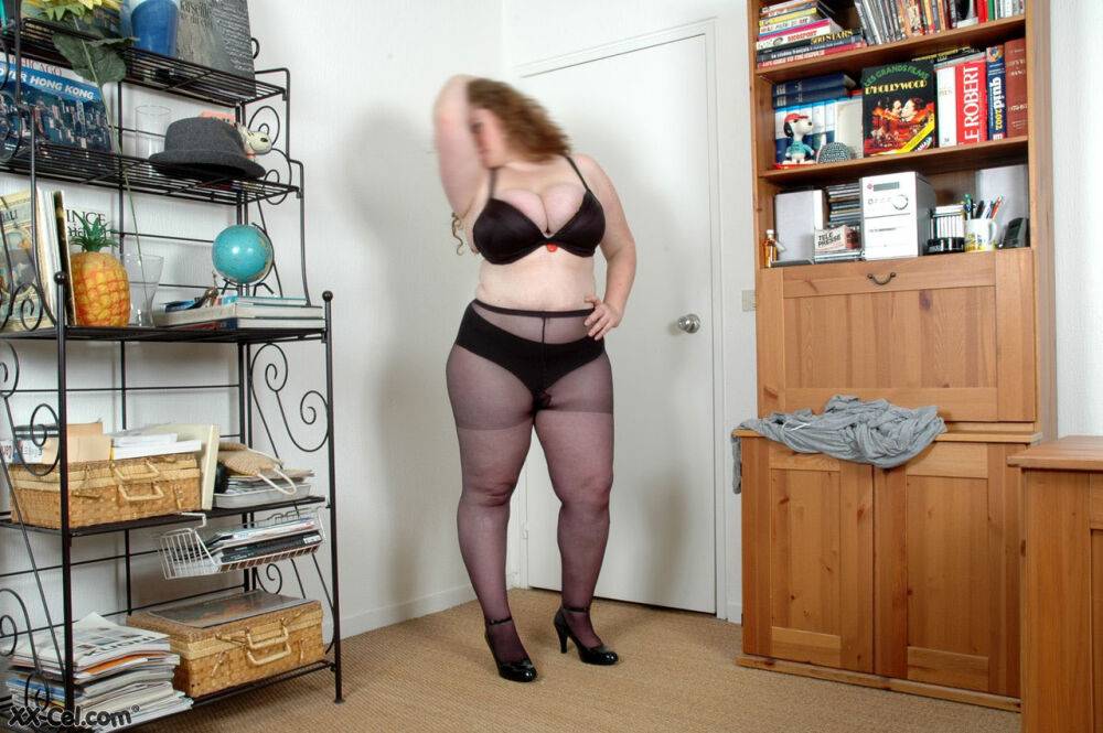 British fatty Estelle showcases her huge tits as she strips down naked | Photo: 3862015