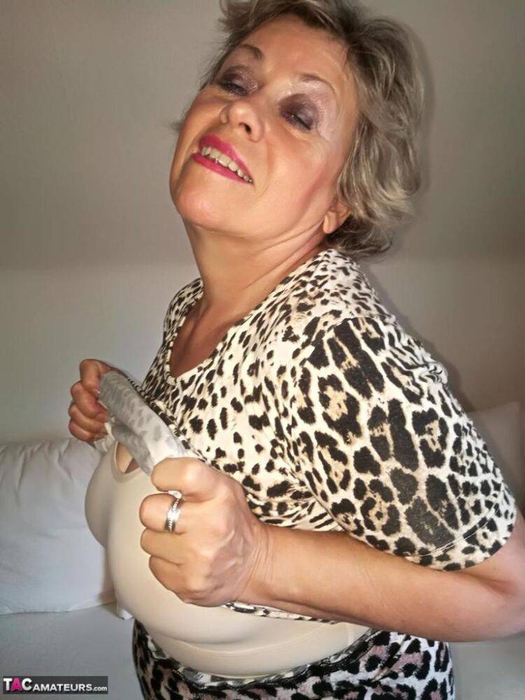 Horny nan Caro pets her snatch prior to fondling her natural breasts - #10