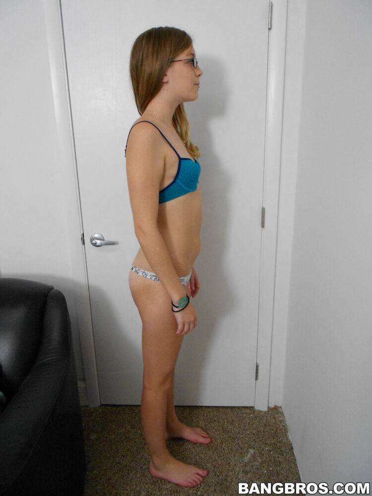 Sexy teen Amber showing her tiny tits & her big ass on her first casting day - #9