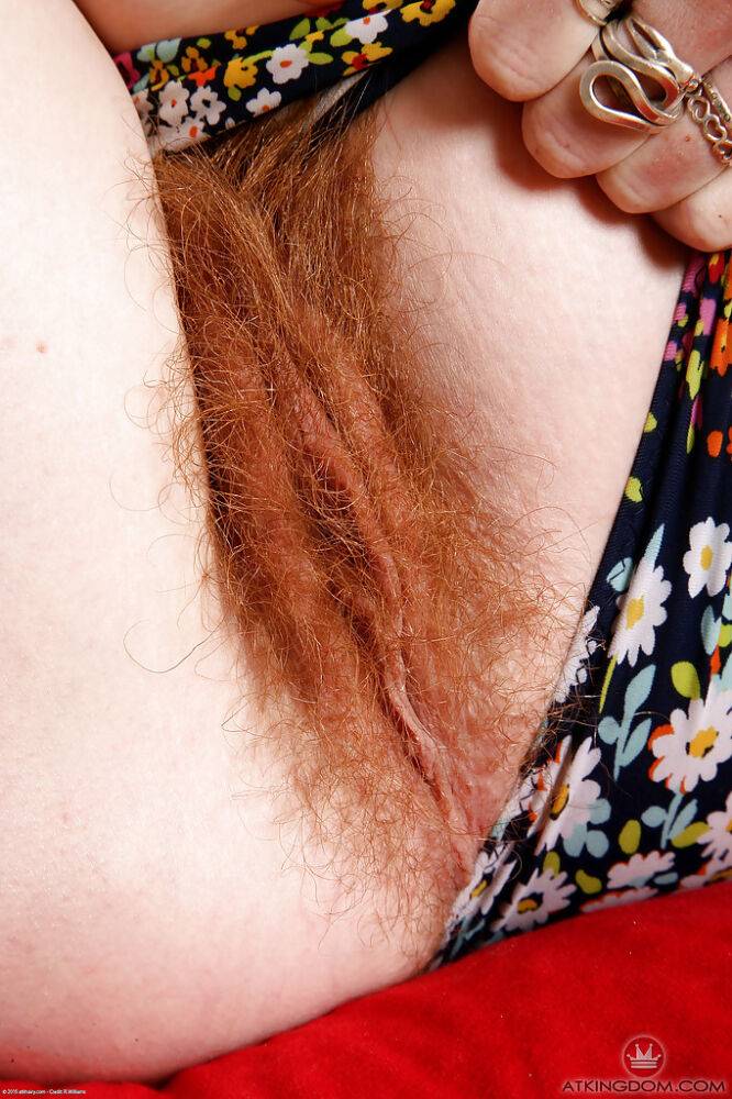 Redheaded mom Ana Molly displaying hairy vagina for close ups - #8