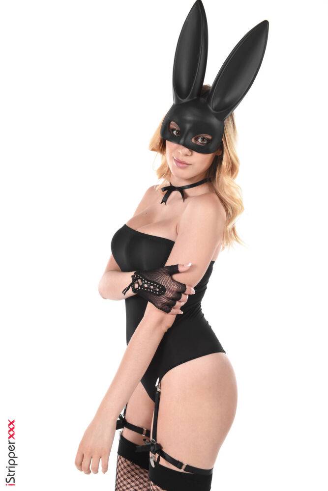 Sexy blonde Paola Hard dildos her pussy while wearing a black rabbit mask - #7