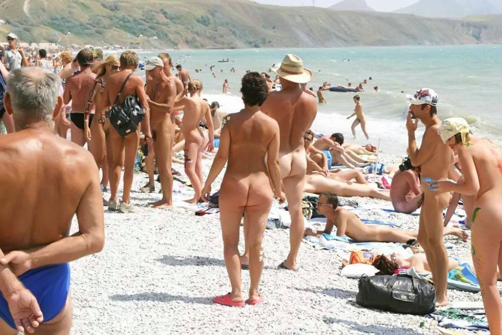 Public beach sex scenes - #6