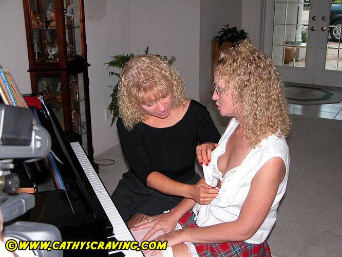 Now this is the piano teacher i want - #6