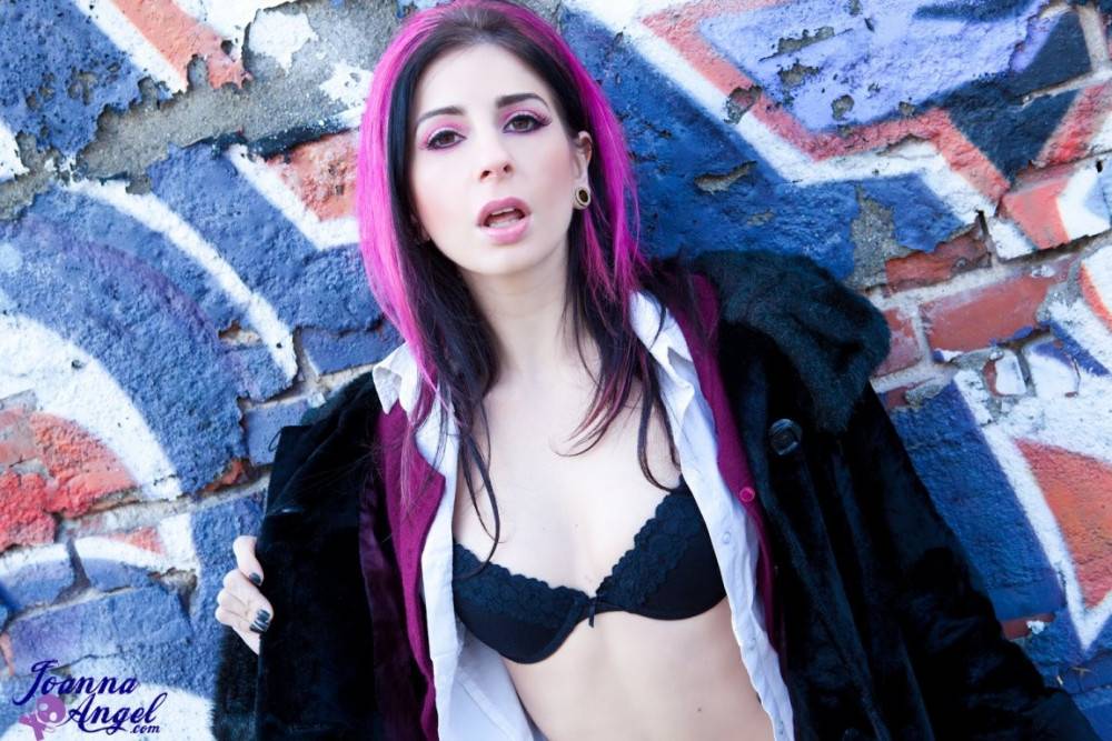 Punk rock emo slut plaid mini skirt flashing pink pussy lips - #10