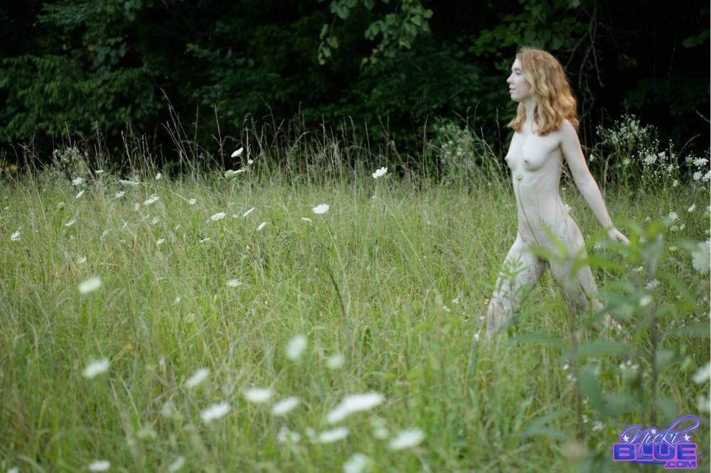 I am modeling in the grass here. naked of course and no cloths - #2