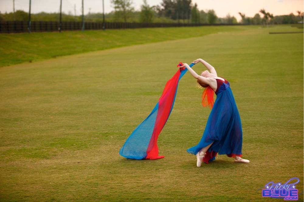 I am doing ballet in the grass. in these photos you get to see - #5