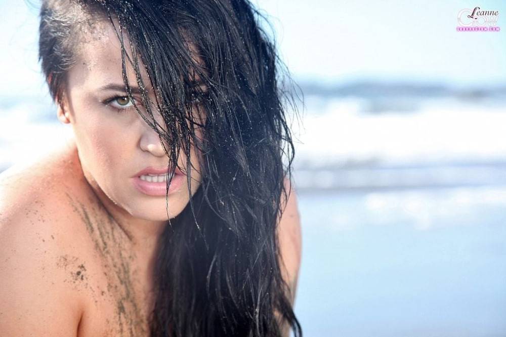 Stunning latina dark hair porn star Leanne Crow in softcore gallery - #12