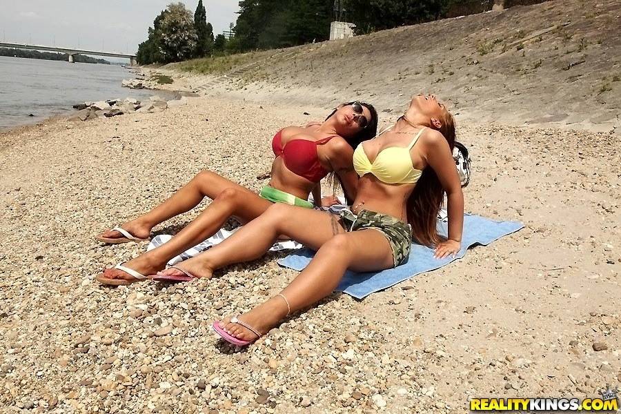 Hot girls Kyra Hot and Candi Coxx enjoy a lesbian foreplay at beach - #11