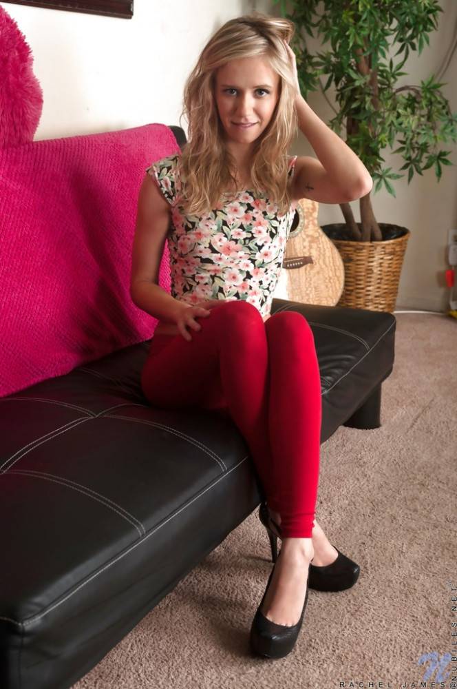 Foxy american blonde teen Rachel James loves foot fetish - #6