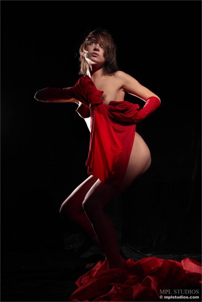 Naughty Girl Lera MPL Takes Her Provocative Red Dress As Soon As She Sees The Camera - #8