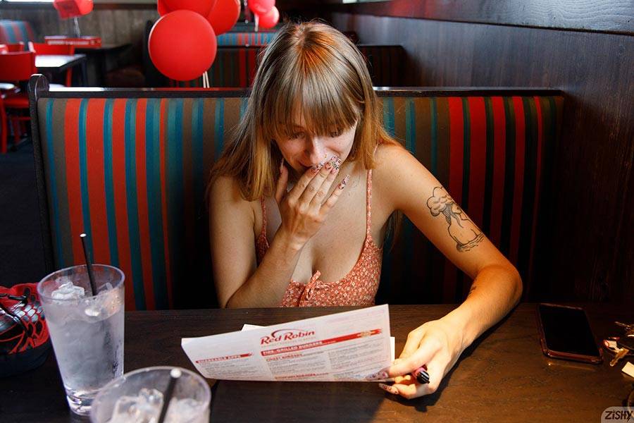 Angel Youngs Flashing At Red Robin - #4