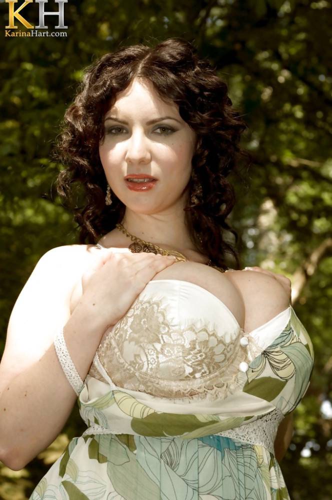 Attractive slovene fatty Karina Hart shows big boobies and jerks off outside - #4