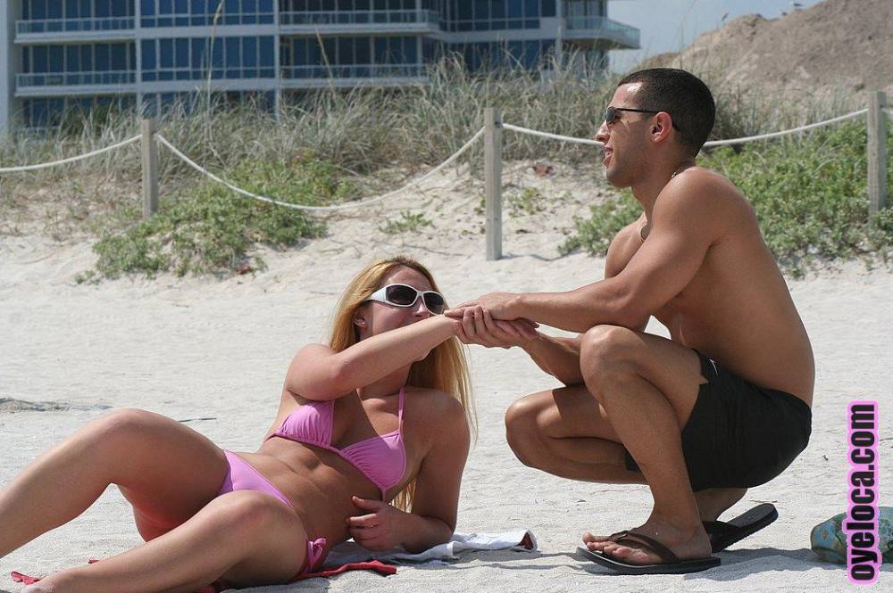 Shaved Blonde Summer Alessandro Takes Off Her Pink Bikini And Shades Then Rides Solid Cock Hard - #3