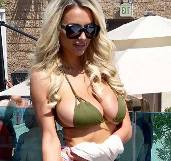 Hot babe Lindsey Pelas in bikini shows her natural bouncy tits - #10