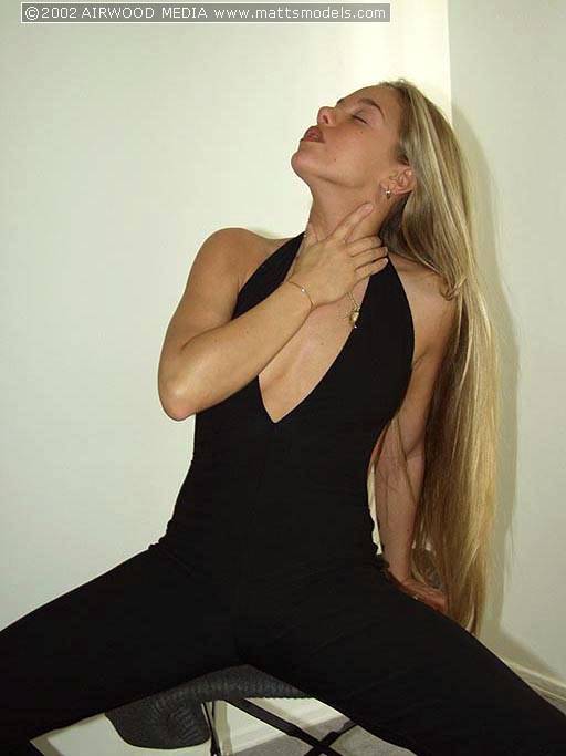 Long Haired Dirty Blonde Judy Star Shows And Fingers Her Hairless Snatch - #2
