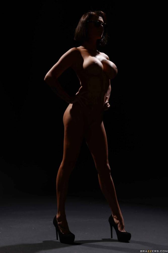Enticing american porn star Peta Jensen revealing big boobs and hot butt - #19