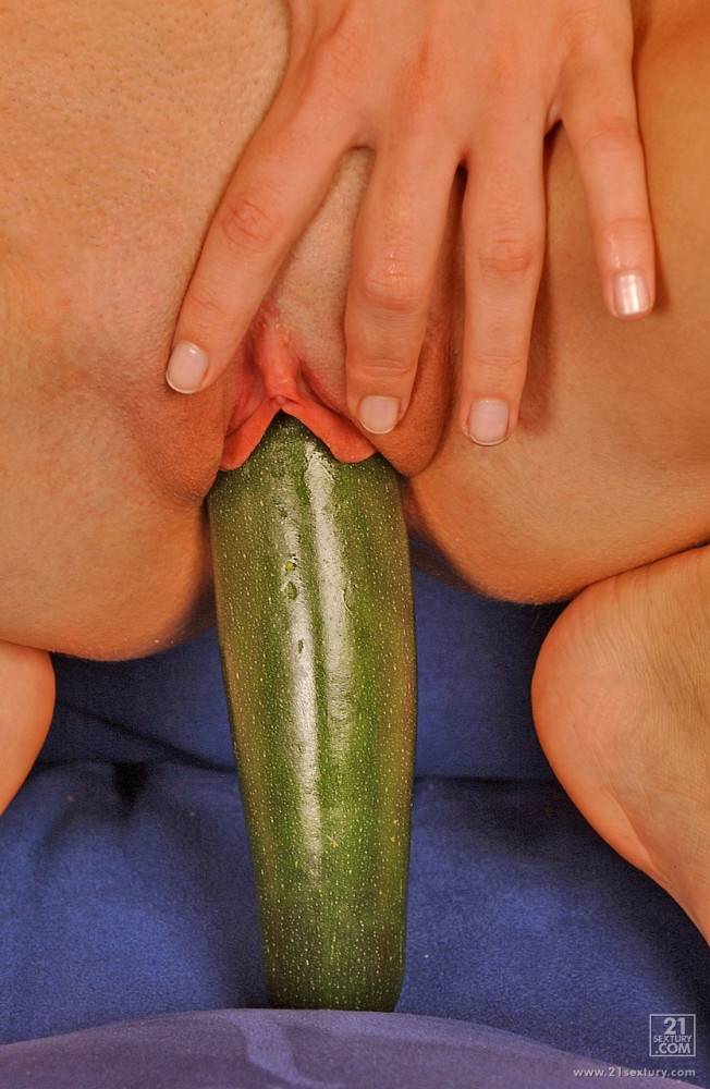 Blonde Chick Bambi Uses The Big Cucumber For Packing Her Own Sexy Pussy - #17