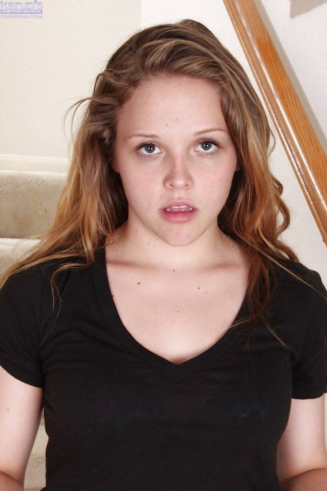 Excellent young Sophia Monore uncovers small tits and jerks off - #3