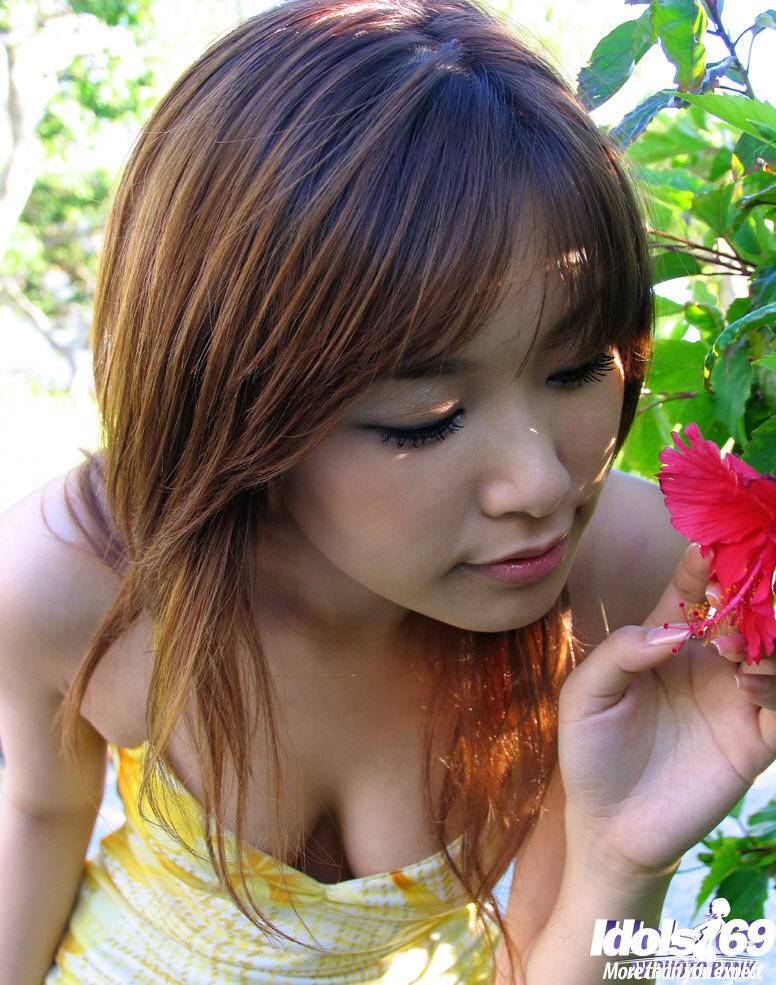 Inviting japanese cutie Yua Aida in panties denudes big knockers and butt | Photo: 6943572