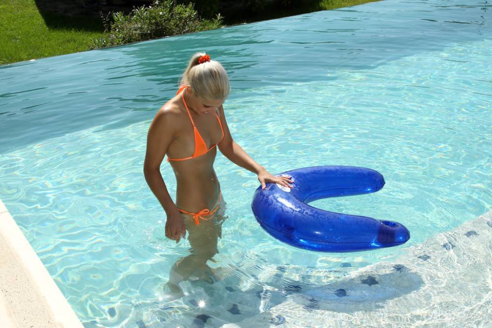 Slim hungarian blond teen Brandy Smile in hot bikini revealing small tits and masturbating near the pool - #6