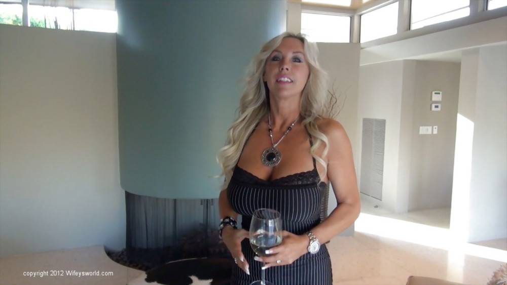 Excellent american blond wife Sandra Otterson exposing big tits and hot ass - #16