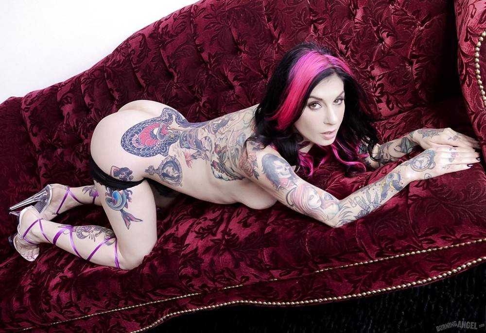 Deluxe american redheaded milf Joanna Angel exposes her ass in sexy undies and spreading her legs - #10