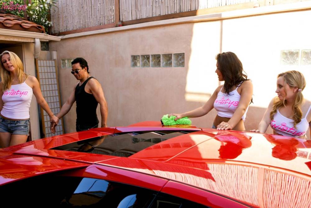London Keyes, Aiden Starr And Natalie Norton Play With Strap-on On Car's Hood - #4