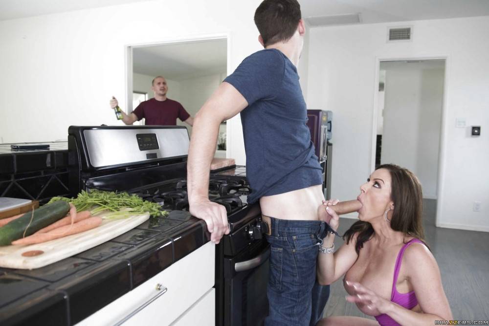 Peachy american dark hair wife Kendra Lust in nice skirt blowing huge cock in the kitchen - #13