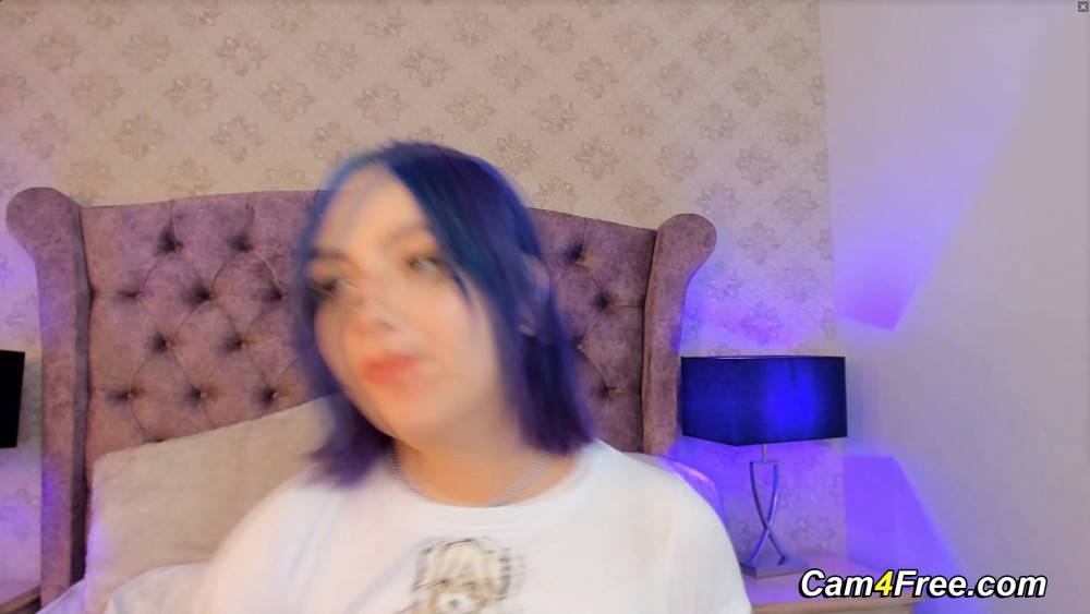 Blue Haired Babe Fucks With Her Pussy - #7