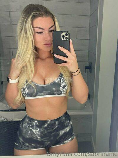 sabrinanic_fit - #14