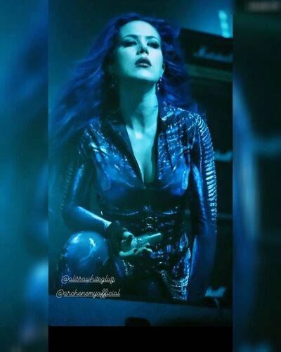 AlissaWhiteGluz - #4