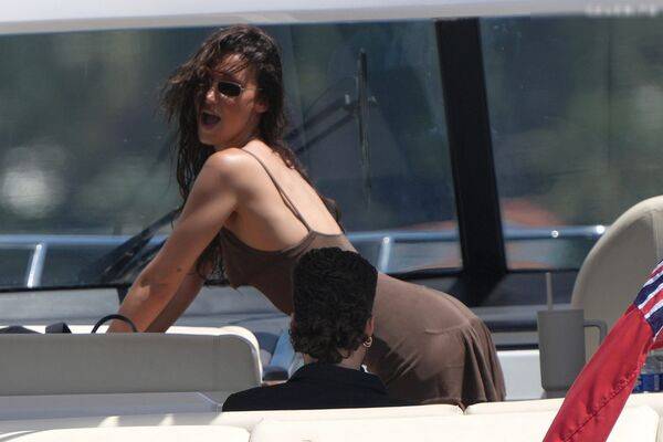 aaliyahhadid bellahadid - #5