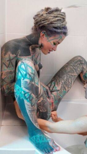 PHOTOSET double ANAL FISTING bath HUGE anal GAPES female orgasm, tattoo on nudepicso.com
