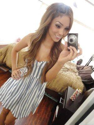 Latina ex-girlfriend Melanie Rios taking topless selfies in mirror on nudepicso.com