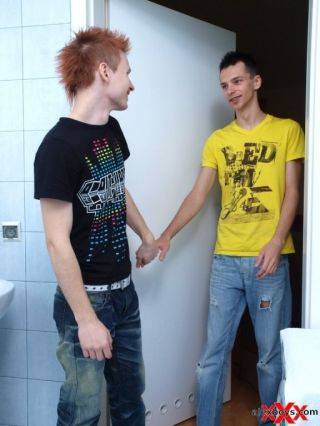 Cute twinks doing it in the bathroom on nudepicso.com