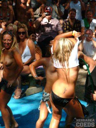Amateur wet tshirt contest with hot nude nebraska coeds on nudepicso.com