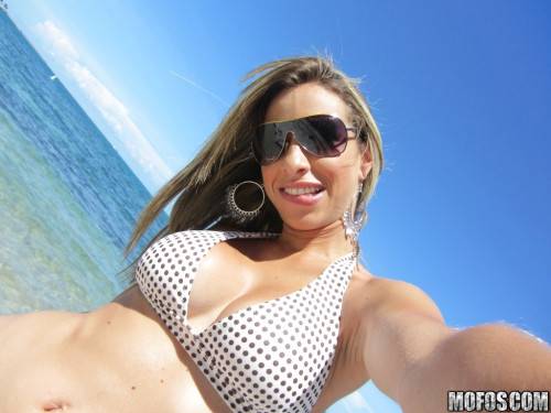 Attractive latina milf Patty in hot bikini on nudepicso.com