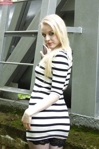 Slim latvian blond teen Bella Lei exhibits her ass outside - Latvia on nudepicso.com
