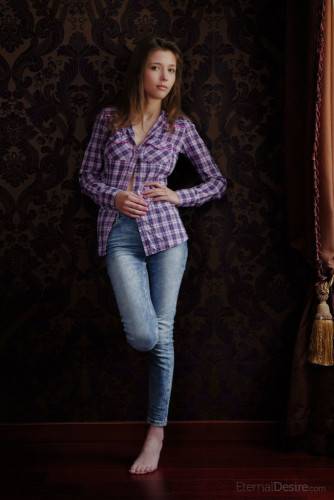 Shapely ukrainian teen Mila Azul exhibiting big tits and masturbating - Ukraine on nudepicso.com