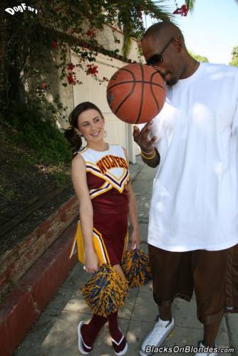 Pretty Cheerleader Mae Lynn Strips And Plunges Into Dirty Fuck With Black Dude on nudepicso.com