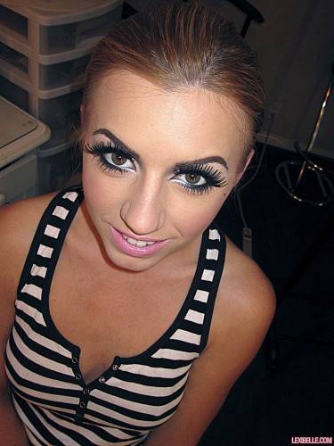 Behind The Scenes With Naughty Girl Lexi Belle That Shows Her Private Parts on nudepicso.com