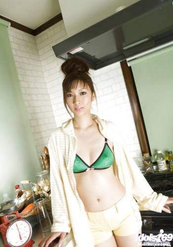Slim japanese teen Reika in hot posing gallery - Japan on nudepicso.com